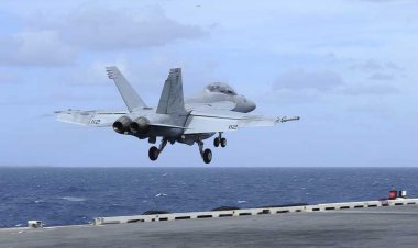 روش صحیح نشستن هواپیما بر روی ناو